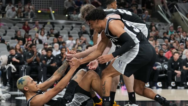 Tre Jones Jeremy Sochan